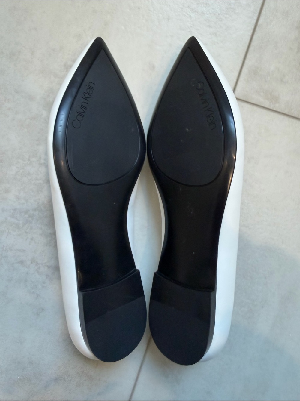Calvin Klein Women's White Pointed Toe Flats Size 7 - Picture 7 of 7